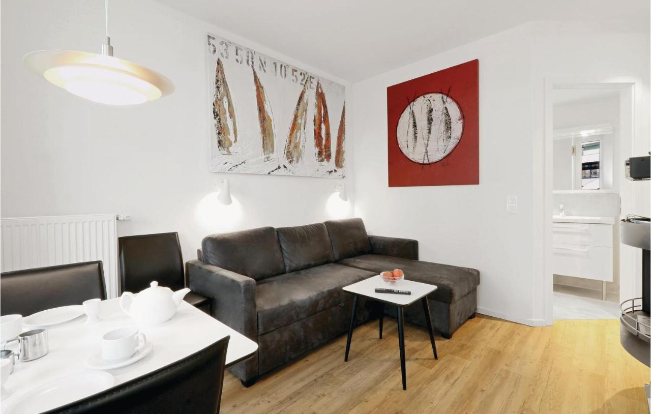 1 Bedroom Gorgeous Apartment In Luebeck Travemuende Exterior photo
