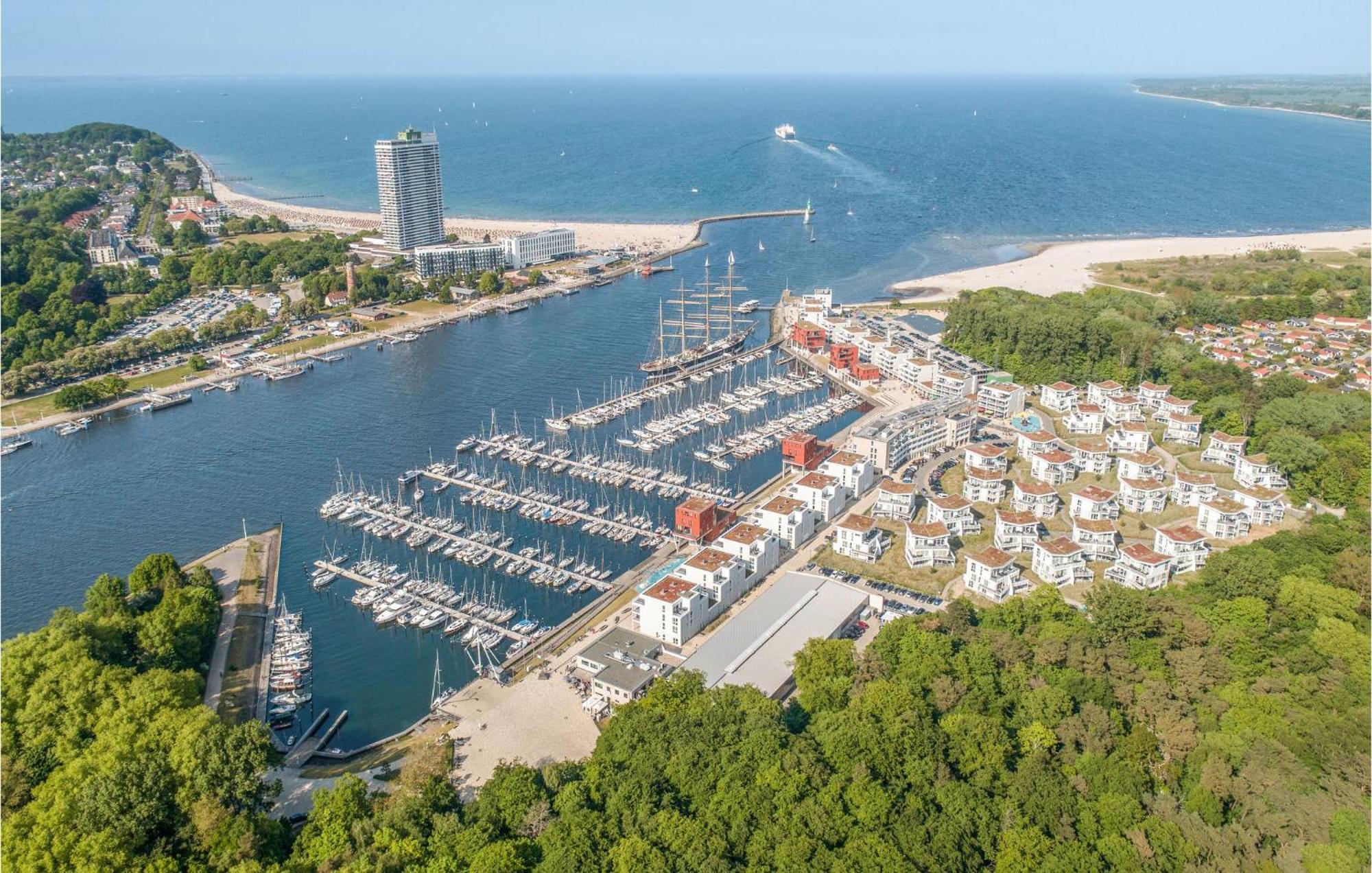 1 Bedroom Gorgeous Apartment In Luebeck Travemuende Exterior photo
